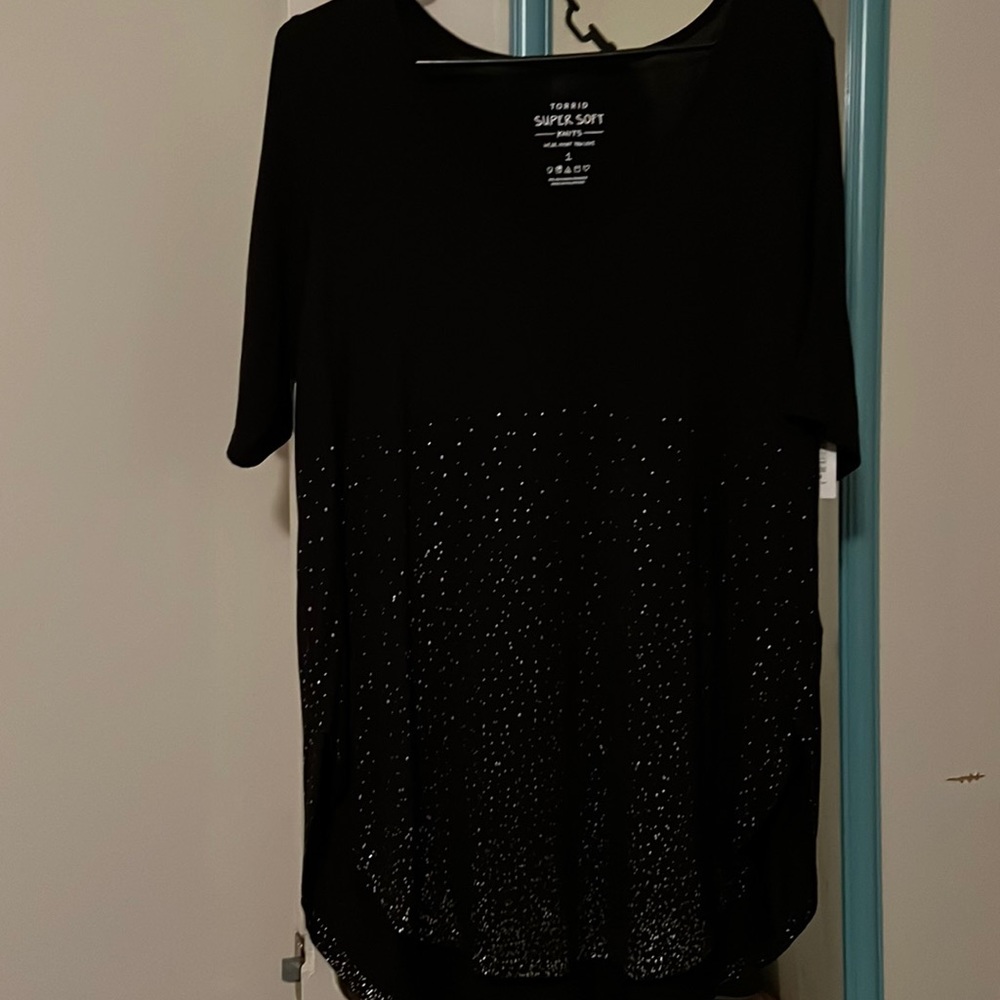 New “super soft knits” black cute but casual shirt